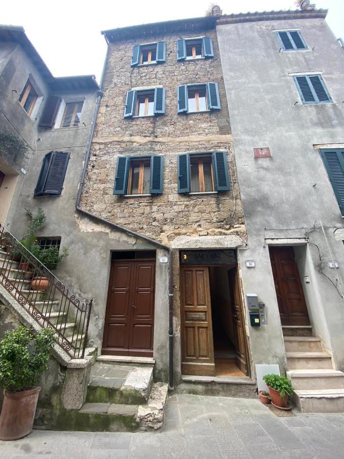 Affittacamere La Magica Torre Pitigliano Exteriör bild